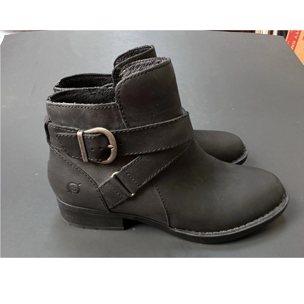 New Born Black Leather Ankle Boots